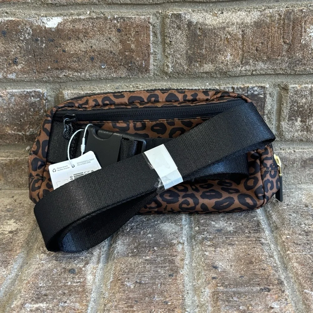 NWT Lululemon Everywhere Belt Bag Leopardo Shift Midi Desert Khaki/Night Brown - Picture 3 of 11